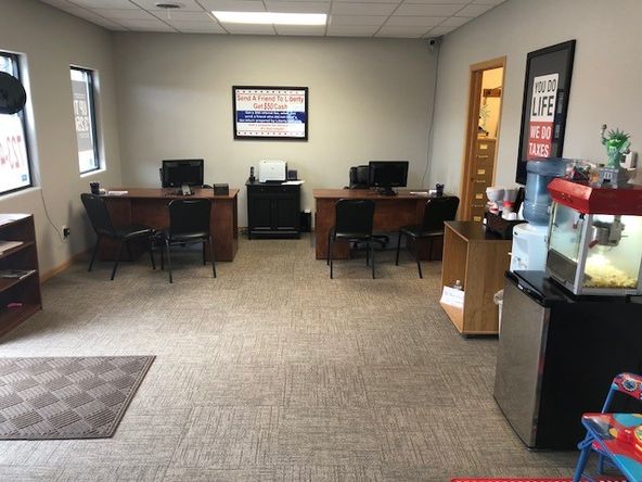 515 National St, Belle Fourche, SD 57717